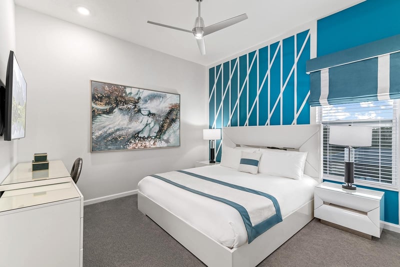 Tee It Up at Villatel Village Solterra