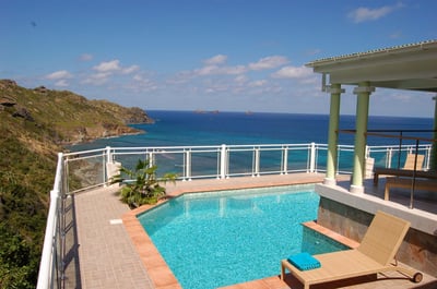 Luxury Villa Photo #3