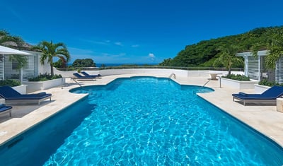 Luxury Villa Photo #2