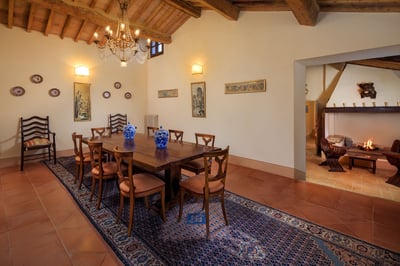 Luxury Villa Photo #15