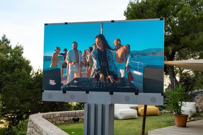 Luxury Villa Photo #12