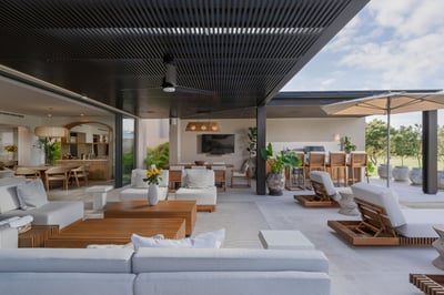 Luxury Villa Photo #11
