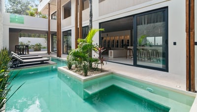 Luxury Villa Photo #48