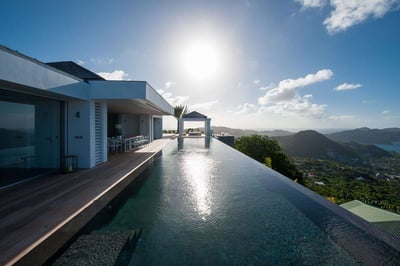Luxury Villa Photo #8