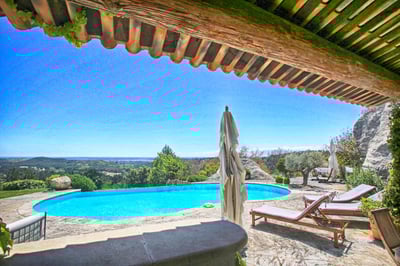 Luxury Villa Photo #3