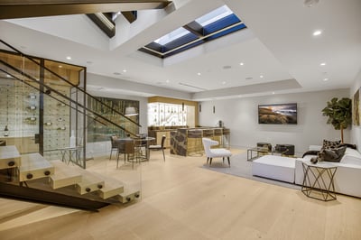 Luxury Villa Photo #34