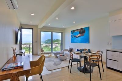 Luxury Villa Photo #50