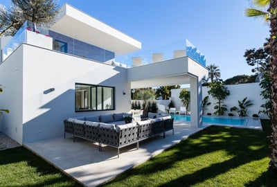 Luxury Villa Photo #2