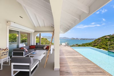 Luxury Villa Photo #8