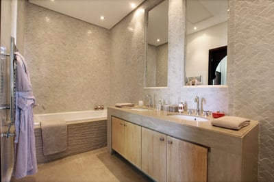 Luxury Villa Photo #24