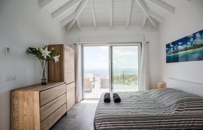Luxury Villa Photo #19