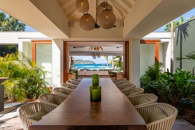 Luxury Villa Photo #7