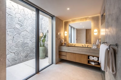 Luxury Villa Photo #51