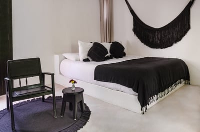 Luxury Villa Photo #25