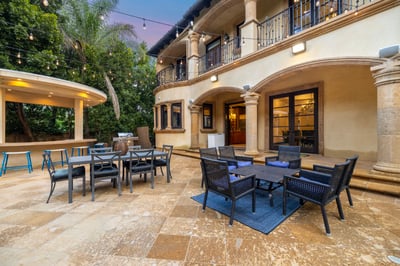 Luxury Villa Photo #8