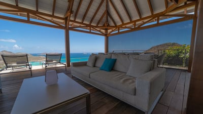 Gazebo Lounge
