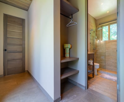 Luxury Villa Photo #40