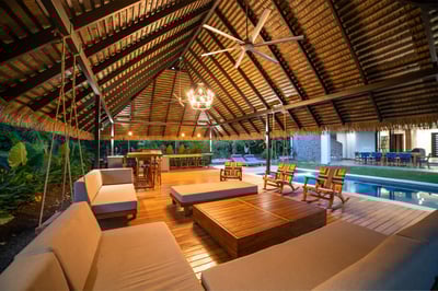 Luxury Villa Photo #8