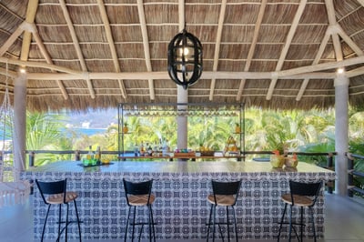 Luxury Villa Photo #10