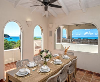 Luxury Villa Photo #15