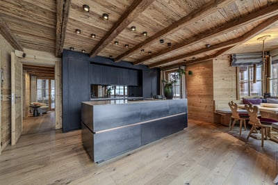 Lower Chalet | Kitchen