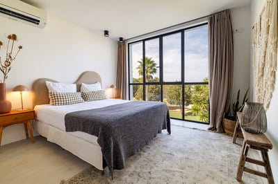 Luxury Villa Photo #42