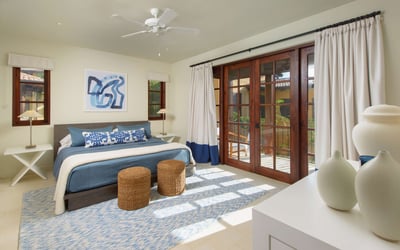 Luxury Villa Photo #20