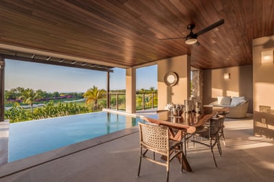 Luxury Villa Photo #5