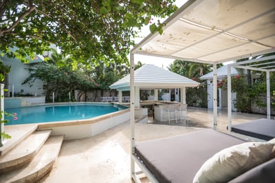 Luxury Villa Photo #20