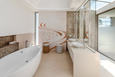 Luxury Villa Photo #36