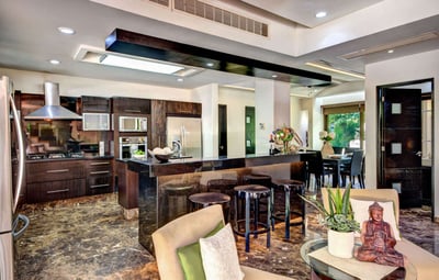 Luxury Villa Photo #14