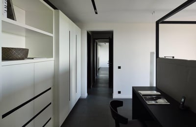 Luxury Villa Photo #32