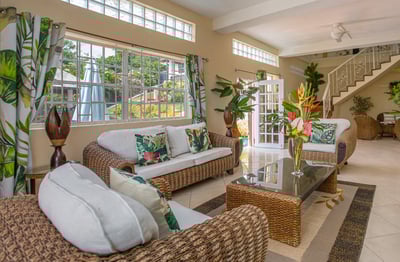 Luxury Villa Photo #23