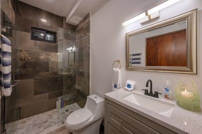 Luxury Villa Photo #49