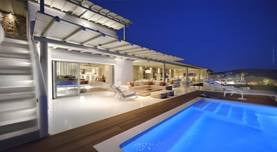 Luxury Villa Photo #11