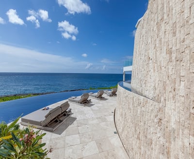 Luxury Villa Photo #4