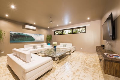 Luxury Villa Photo #10