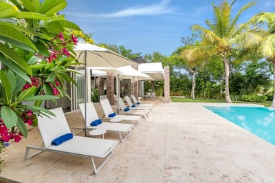 Luxury Villa Photo #8