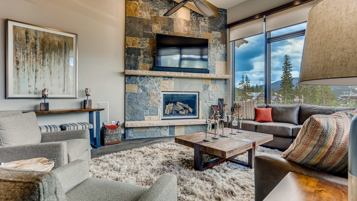 Disconnect at the Breck Connect