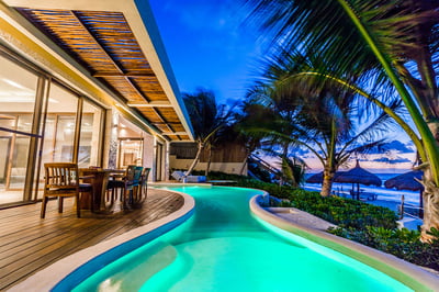 Luxury Villa Photo #3