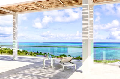 Luxury Villa Photo #9
