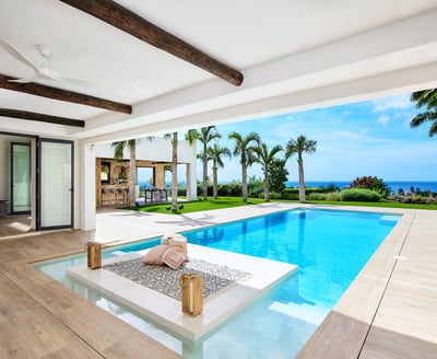 Luxury Villa Photo #5