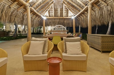 Luxury Villa Photo #6