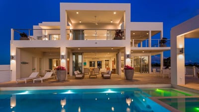 Luxury Villa Photo #9