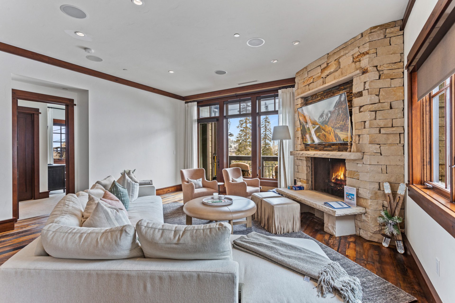 Empire Pass,Arrowleaf Lodge #312