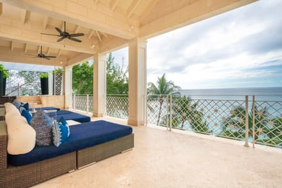 Luxury Villa Photo #2