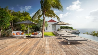 Luxury Villa Photo #2