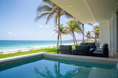 Luxury Villa Photo #8