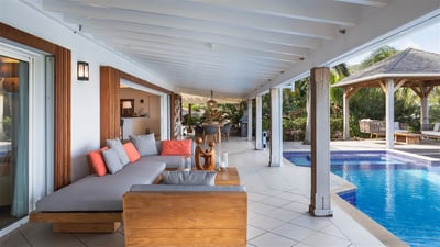 Luxury Villa Photo #16