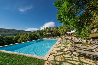 Luxury Villa Photo #3